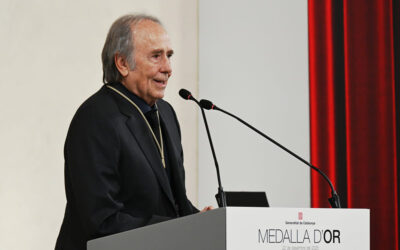 Serrat, una veu per a la convivència, rep la Medalla d’Or de la Generalitat