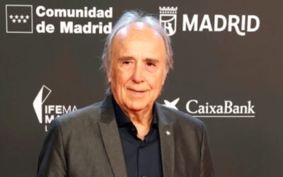 El conmovedor discurso de Joan Manuel Serrat tras recibir el Premio de Honor de la Academia: «Sé que a todos nos alcanza el olvido»