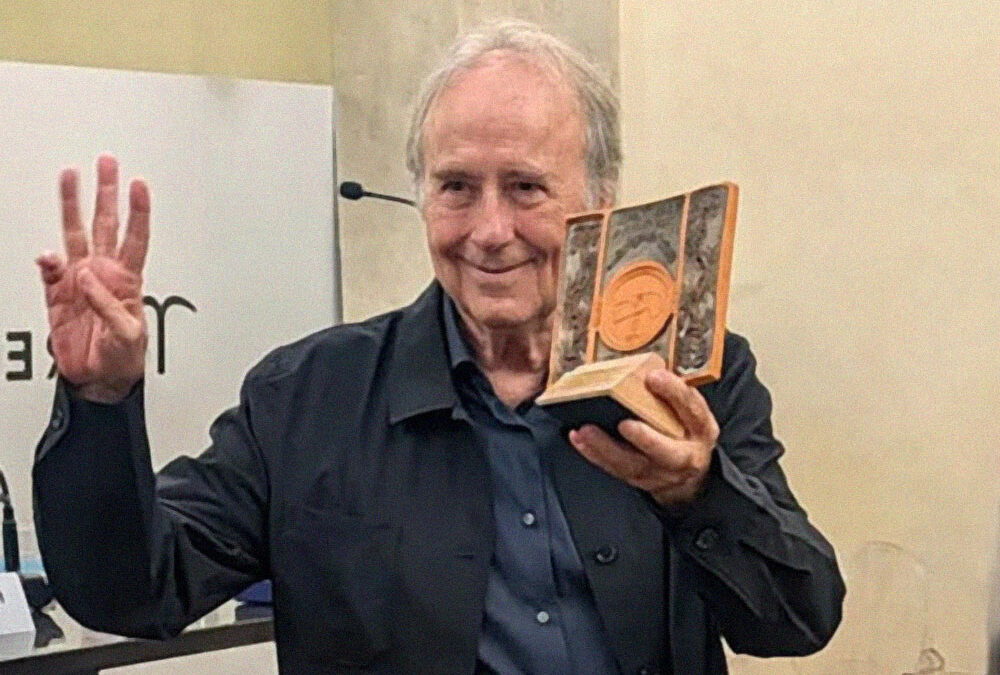 Serrat habló con El Arrebato sobre el Gobierno de Kast tras recibir Premio Salvador Allende: “Es lamentable ver que la memoria es tan corta”